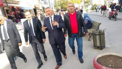 TEPEBAŞI BELEDİYE BAŞKANI AHMET ATAÇ İLE BAŞKANIMIZ SEBAHATTİN TETİK’İN EMİRDAĞ ZİYARETİ…