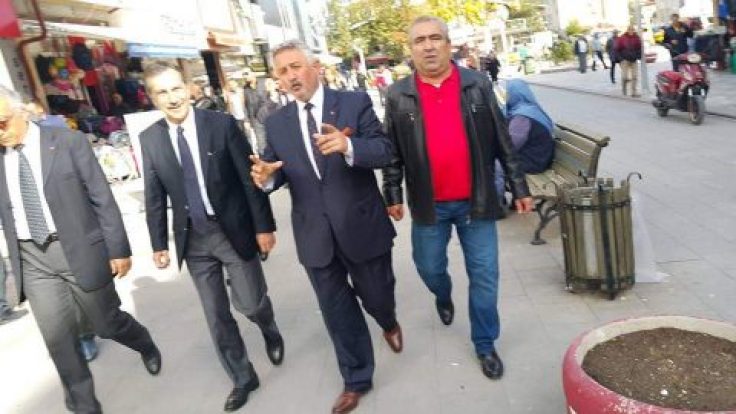 TEPEBAŞI BELEDİYE BAŞKANI AHMET ATAÇ İLE BAŞKANIMIZ SEBAHATTİN TETİK’İN EMİRDAĞ ZİYARETİ…