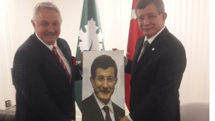 Avrupa Platformu olarak ekibimizle birlikte Ankara ziyaretimizde Eski Başbakan ve Gelecek Partisi Genel Bşk. AHMET DAVUTOĞLU ve Bşk. Yrd. SELÇUK ÖZDAĞ ile görüşmemiz.