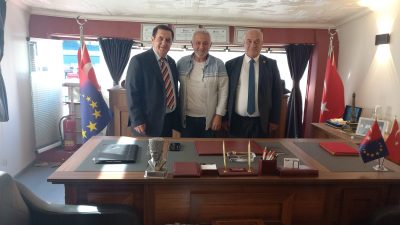 Han Belediye Başkanı Sn. ERDAL ŞANLI ve Mahmudiye Belediye Başkanı Sn. İSHAK GÜNDOĞAN’ ın Avrupa Platformumuzu ziyaretindeki siyaset görüşleri ve bilgi alışverişi..