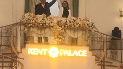 Emirdağ Birlik Beraberlik gecemize katılan Belediye Başkanlarımız, İl Başkanımız ve konuk sanatçımız Ramazan Çelik ile Kent Palace salonunda düzenlediğimiz geceden Avrupa Platformu ekibi ile yemekli gecemiz…